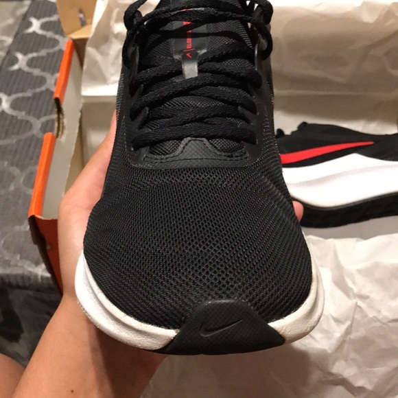 Nike running shoes - Picture 5 of 9